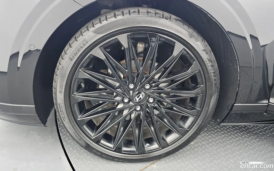 Hyundai Grandeur Hybrid 2023 — thumbnail 2