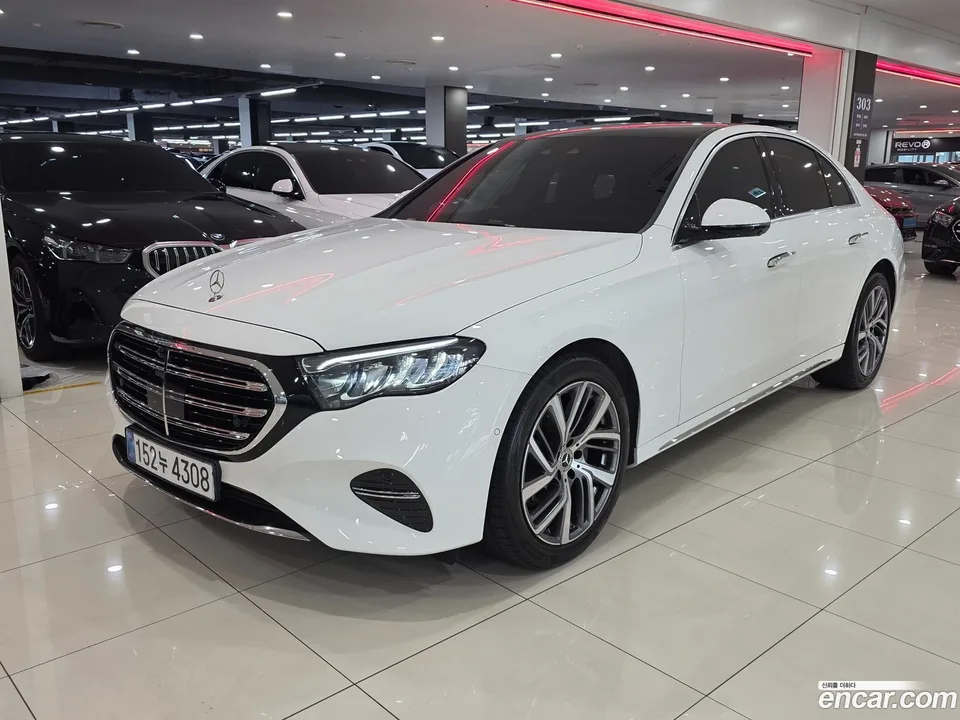 Mercedes-Benz E-Class E220d 4MATIC 2025 — photo 1, buy with delivery to Moscow