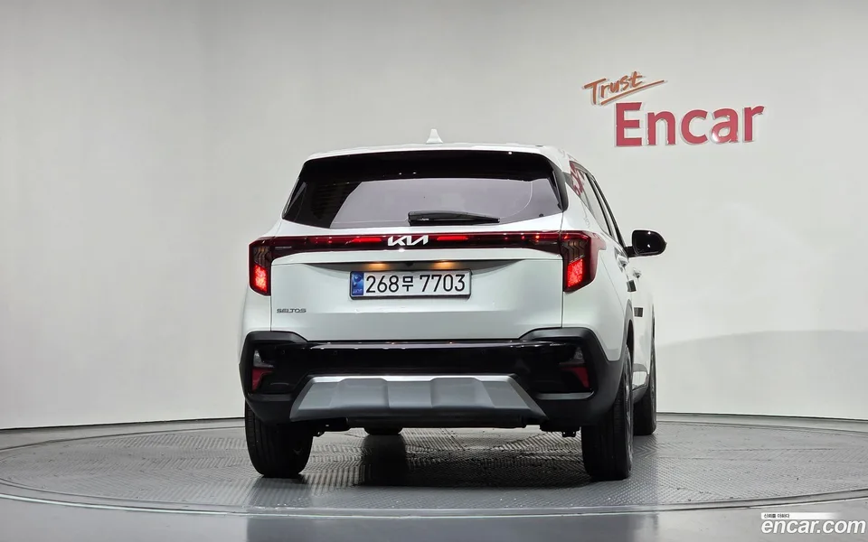 Kia Seltos 1.6 2WD 2024 — thumbnail 4