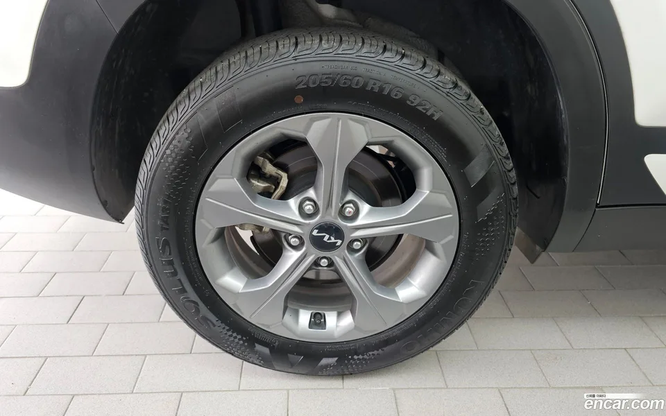 Kia Seltos 1.6 2WD 2024 — thumbnail 5