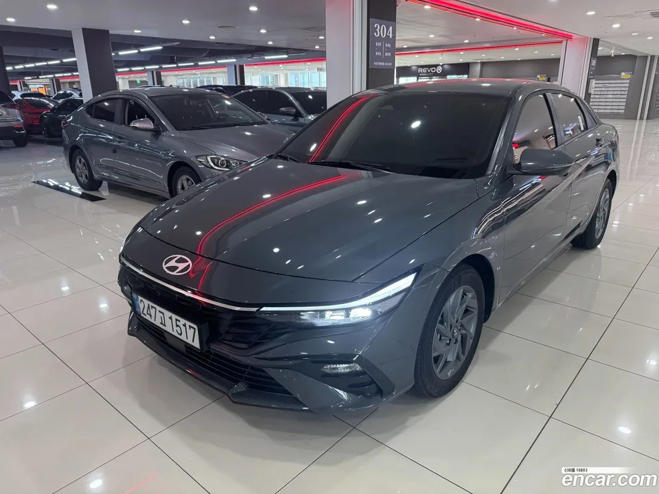 Hyundai Avante CN7 1.6 2025 — photo 1, buy with delivery to Moscow
