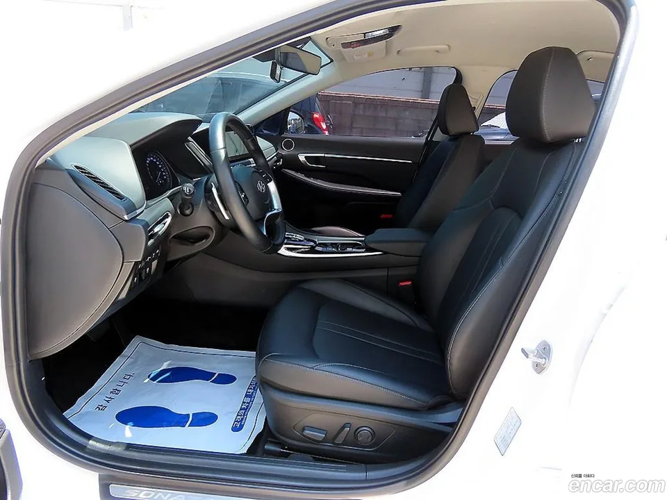 Hyundai Sonata 2.0 2022 — thumbnail 2