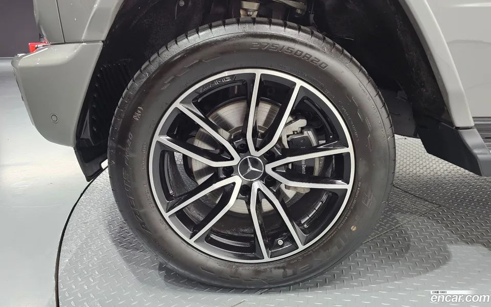 Mercedes-Benz G-Class G450d 2025 — thumbnail 5