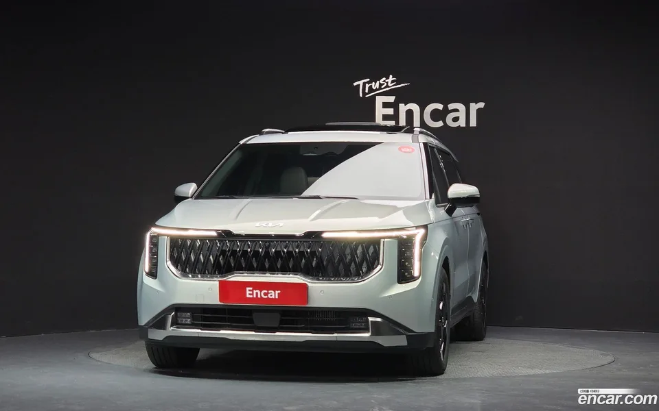 Kia Carnival 9 2025 — thumbnail 3