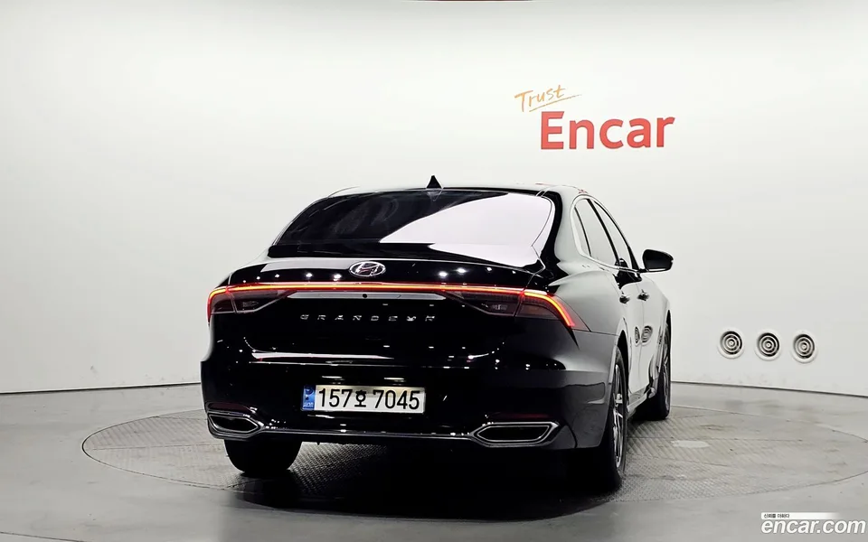 Hyundai Grandeur IG 2.5 2022 — thumbnail 4