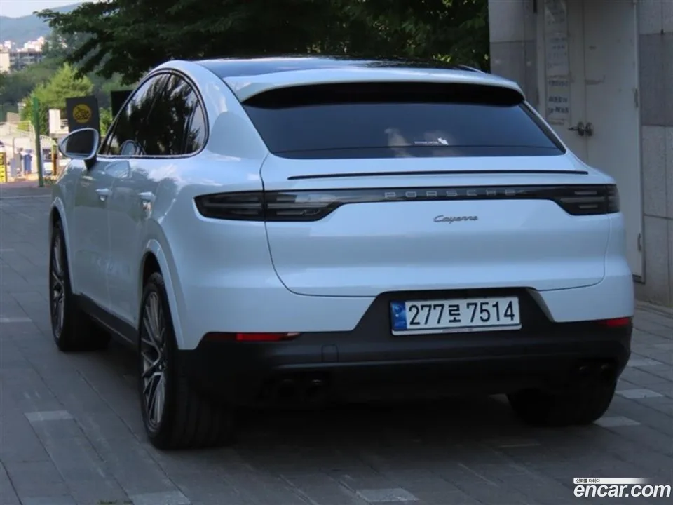 Porsche Cayenne 3.0 2022 — thumbnail 4