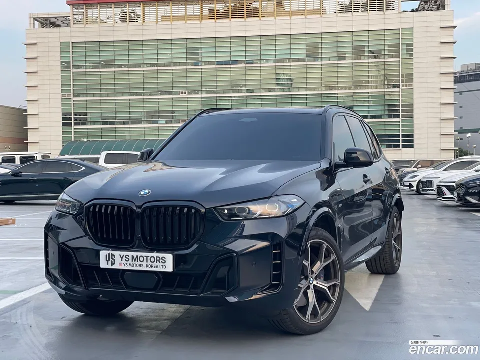 BMW X5 xDrive 30d M 2025 — photo 1, buy with delivery to Moscow