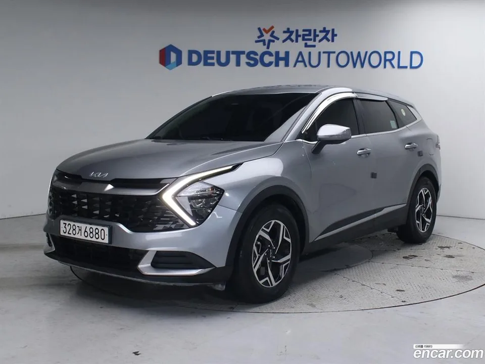 Kia Sportage 2.0 4WD 2022 — photo 1, buy with delivery to Moscow