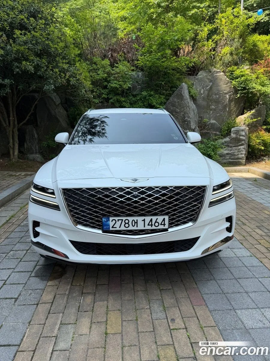 Genesis GV80 3.5T AWD 2023 — photo 1, buy with delivery to Moscow