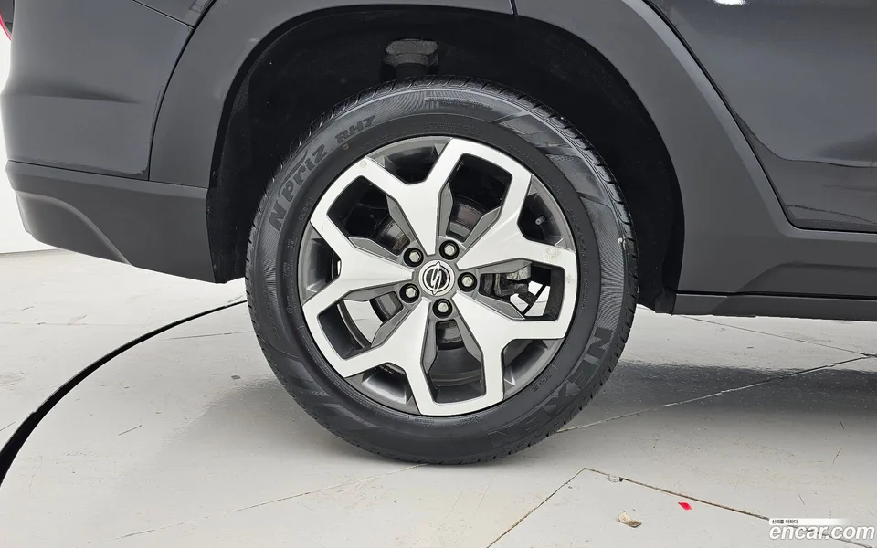 KG Mobility Torres 1.5 2WD 2022 — thumbnail 2
