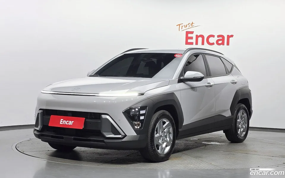 Hyundai Kona 1.6 2WD 2025 — photo 1, buy with delivery to Moscow