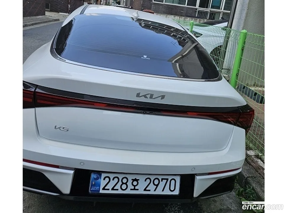 Kia K5 2.0 LPi 2024 — thumbnail 3