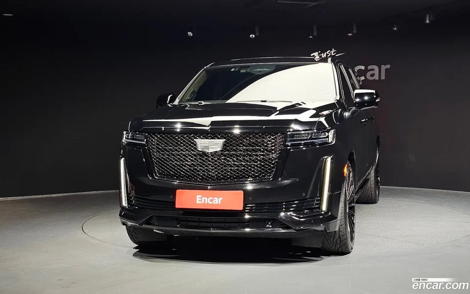 Cadillac Escalade 6.2 ESV 2023 — thumbnail 3