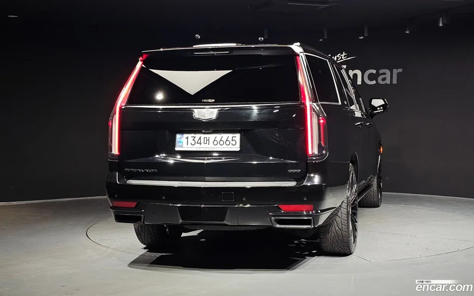 Cadillac Escalade 6.2 ESV 2023 — thumbnail 4