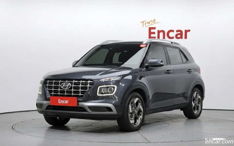 Hyundai Venue 1.6 2022 — photo 1, buy with delivery to Moscow