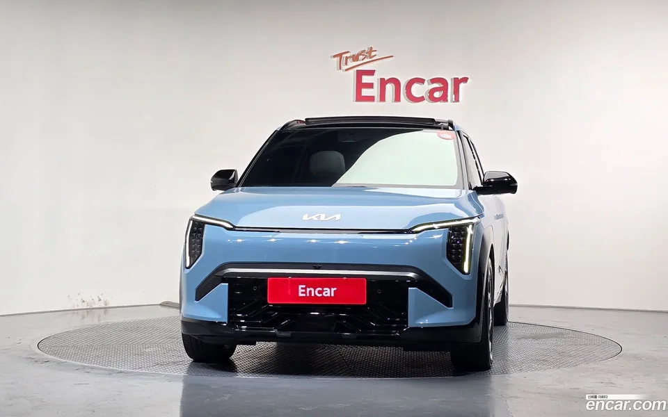 Kia EV3 2WD 2025 — thumbnail 3