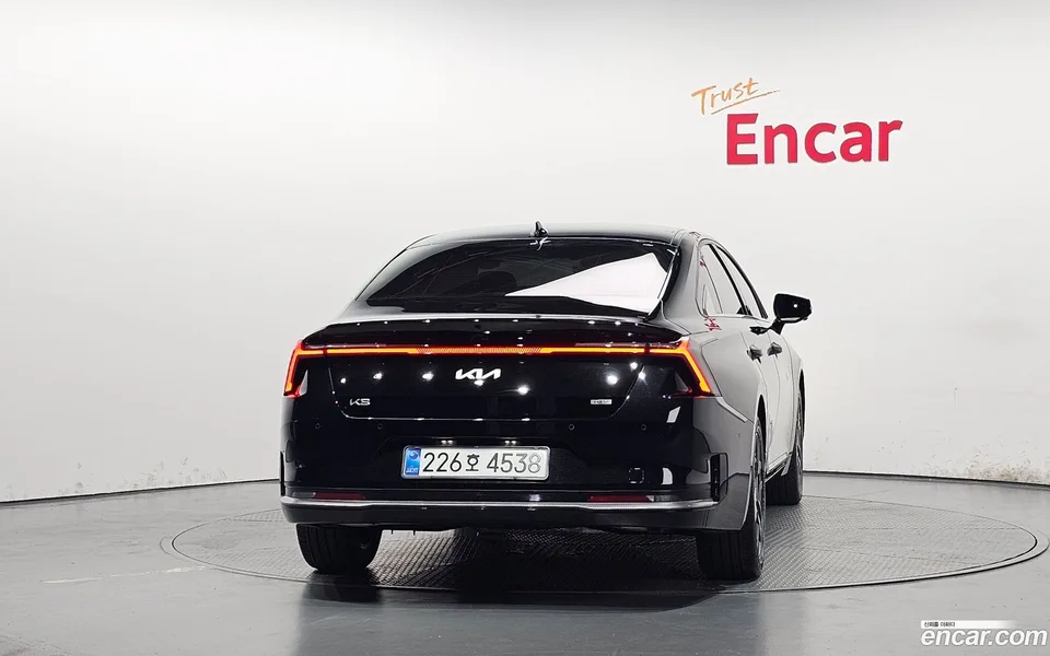 Kia K8 Hybrid 2026 — thumbnail 4