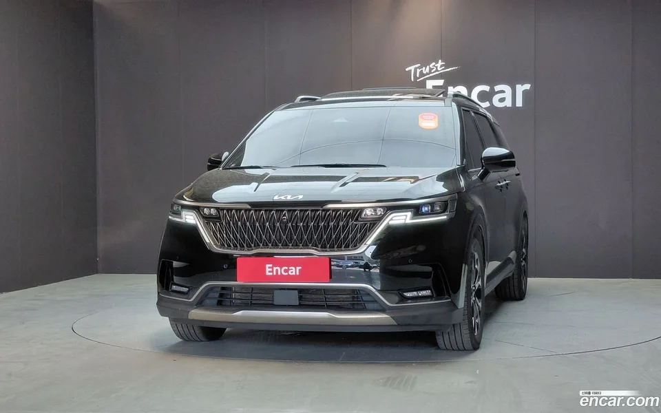 Kia Carnival 9 2022 — thumbnail 3