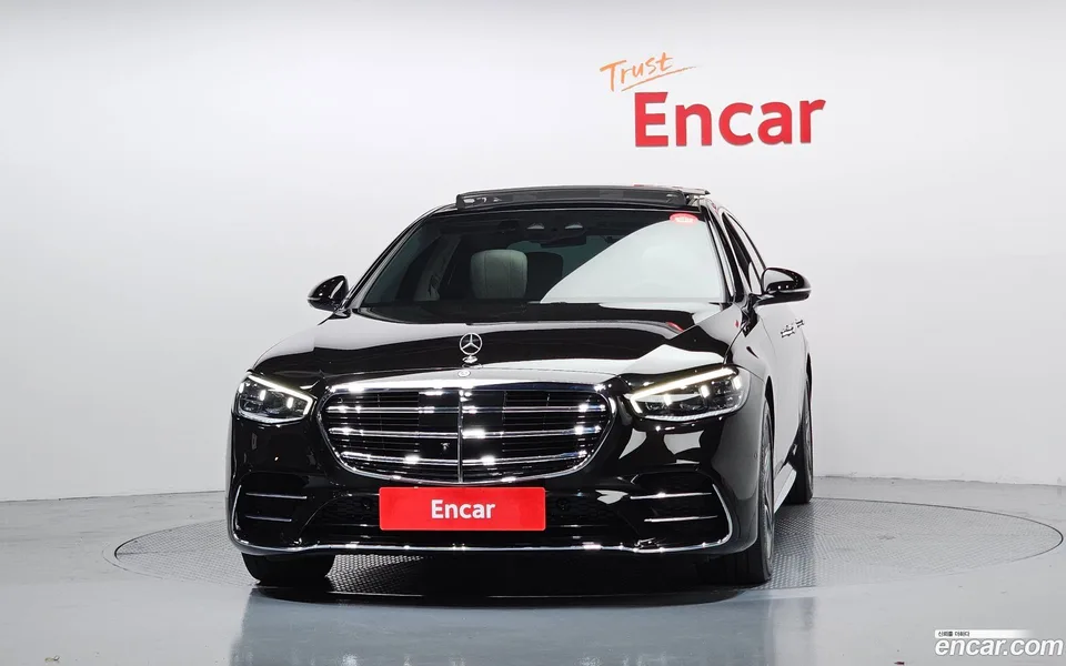Mercedes-Benz S-Class S400 d 4MATIC 2023 — thumbnail 3