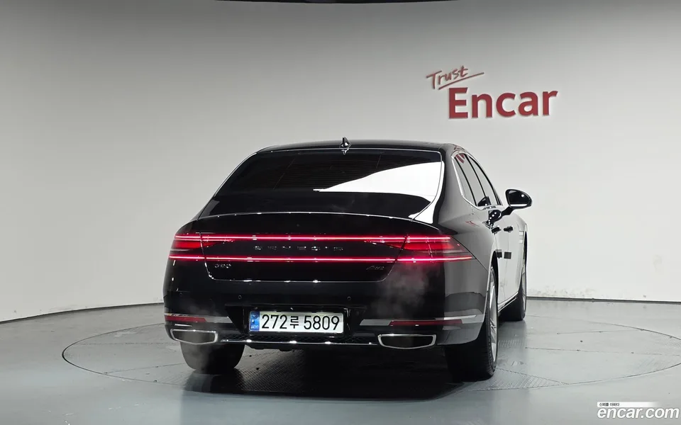 Genesis G90 3.5 e-S/C AWD 2023 — thumbnail 4