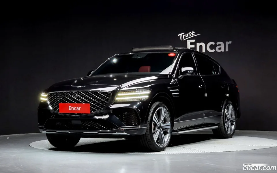 Genesis GV80 Coupe 2.5T AWD 2023 — photo 1, buy with delivery to Moscow