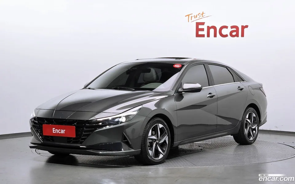 Hyundai Avante 1.6 2022 — photo 1, buy with delivery to Moscow