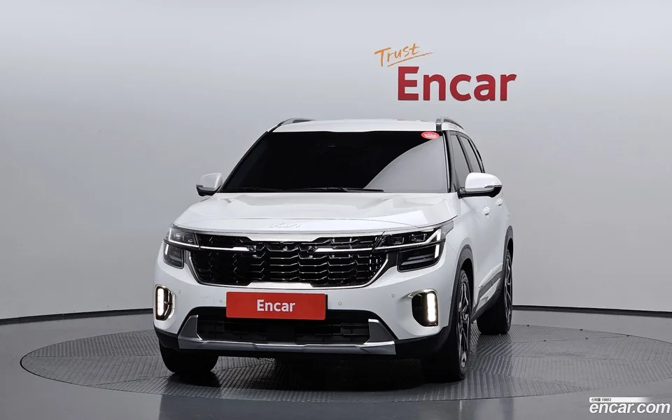 Kia Seltos 1.6 2WD 2023 — миниатюра 3