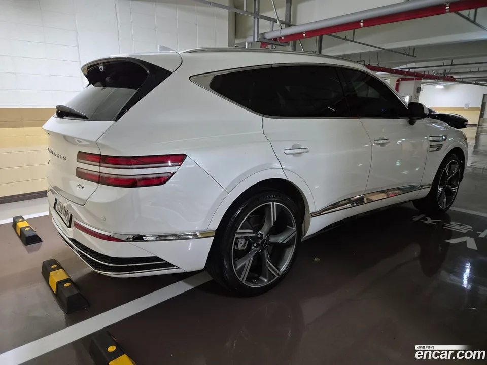Genesis GV80 2.5T AWD 2023 — thumbnail 4