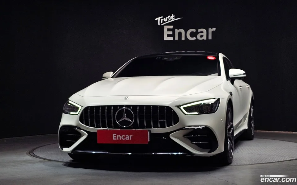 Mercedes-Benz AMG GT 4 43 4MATIC+ 2023 — thumbnail 3