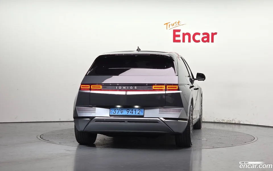 Hyundai Ioniq 5 2024 — thumbnail 4