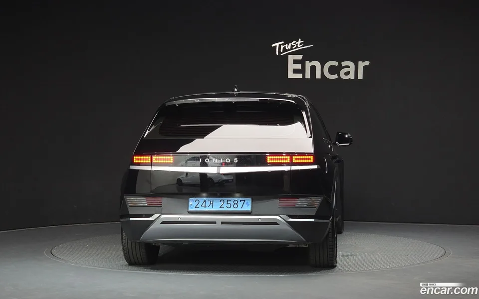 Hyundai Ioniq 5 2024 — thumbnail 4