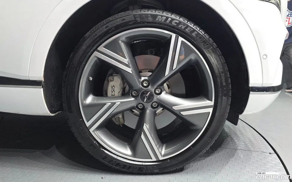 Genesis GV80 2.5T 2WD 2024 — миниатюра 5