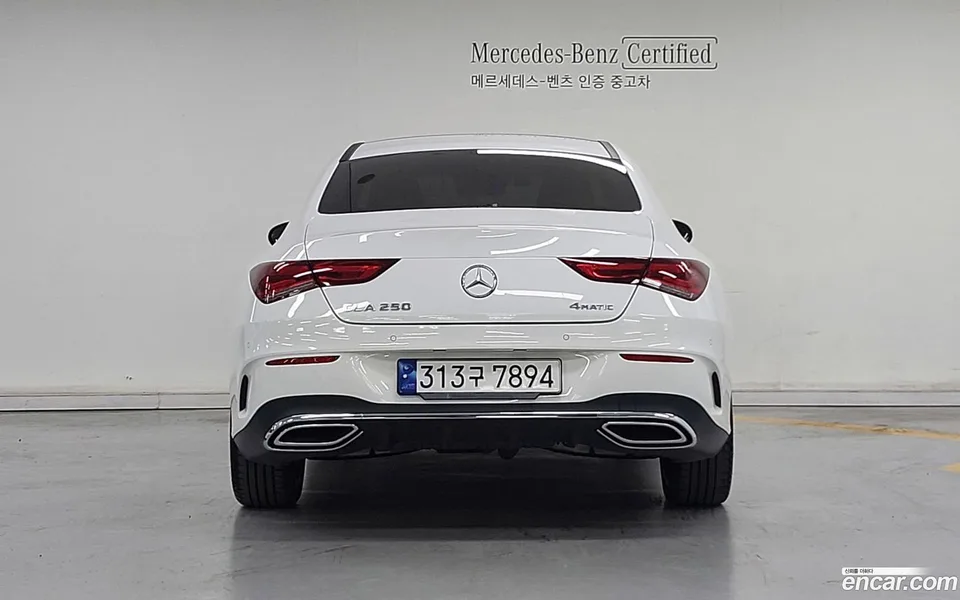 Mercedes-Benz CLA-Class CLA250 4MATIC 2023 — thumbnail 4
