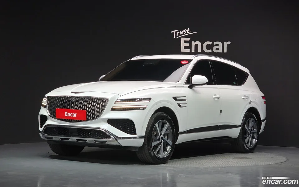 Genesis GV80 2.5T AWD 2024 — photo 1, buy with delivery to Moscow