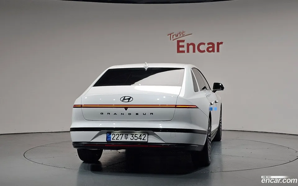 Hyundai Grandeur 2.5 2WD 2026 — thumbnail 4