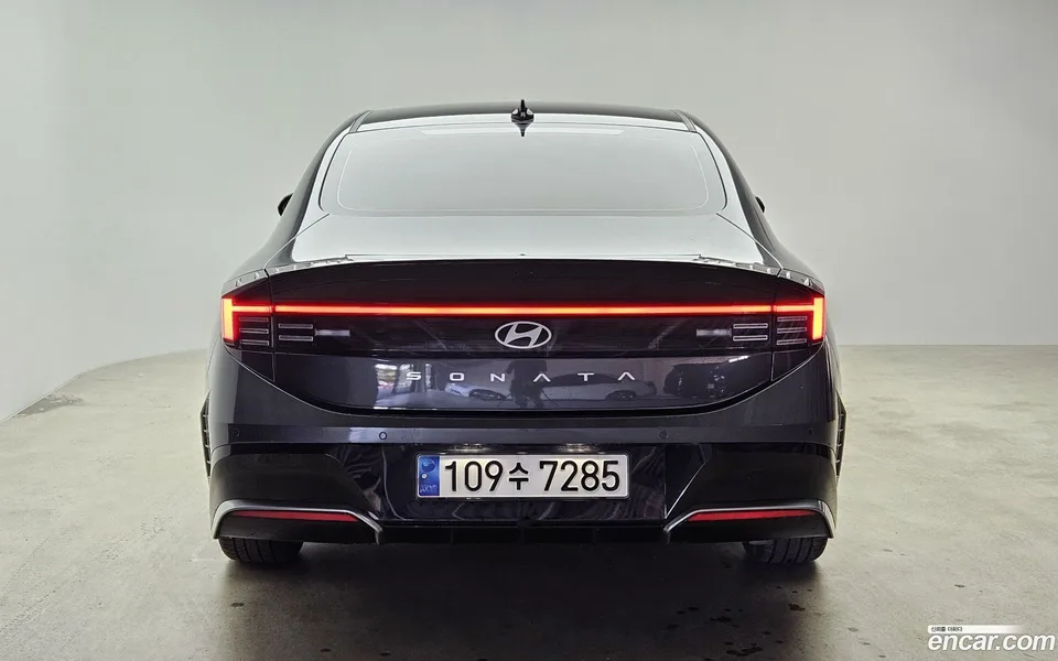 Hyundai Sonata The Edge 1.6 2023 — thumbnail 4