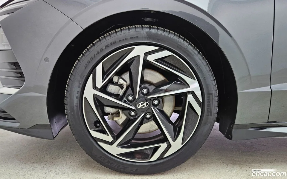 Hyundai Sonata The Edge 1.6 2023 — thumbnail 5
