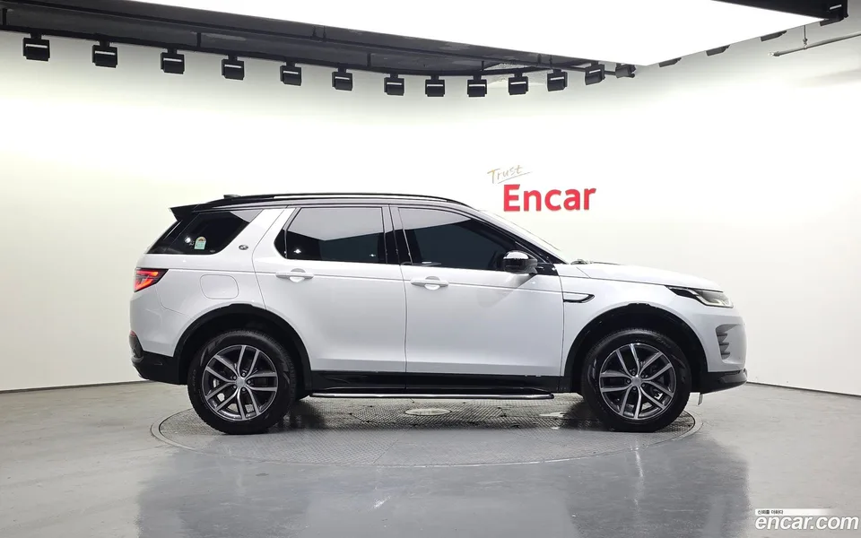 Land Rover Discovery Sport P250 2026 — миниатюра 2