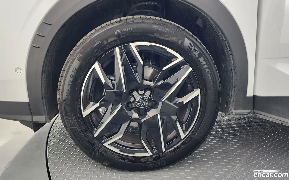 Peugeot 3008 1.2 GT 2026 — thumbnail 2