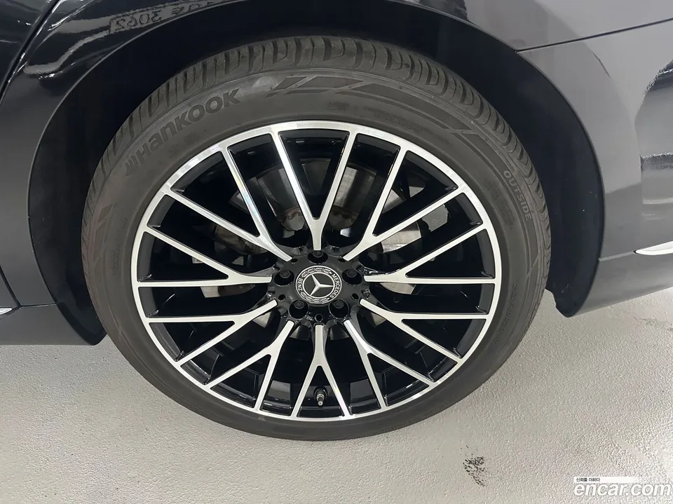Mercedes-Benz S-Class S580L 4MATIC 2023 — thumbnail 5