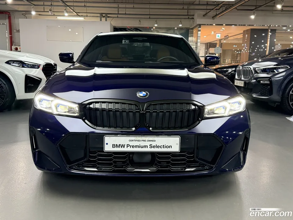 BMW 3 Series 320i M 2025 — thumbnail 3