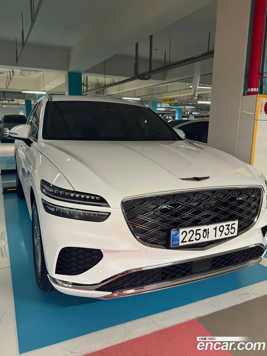 Genesis GV70 2.5T 2WD 2025 — thumbnail 3