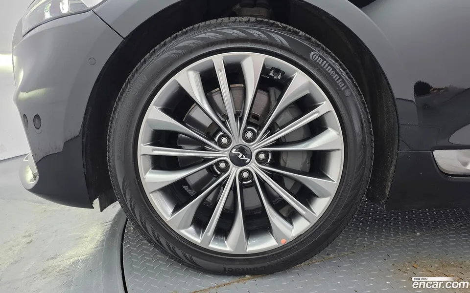 Kia K9 3.8 GDI AWD 2023 — thumbnail 5