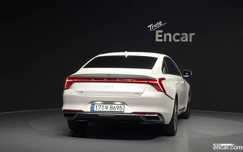 Kia K8 Hybrid 2023 — thumbnail 4