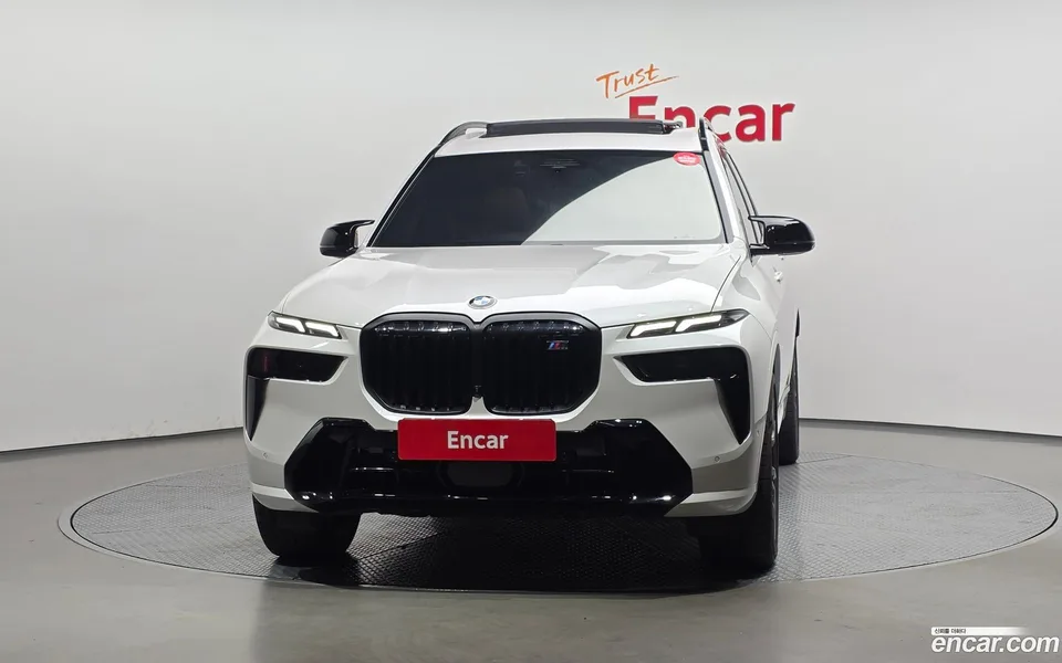 BMW X7 M60i xDrive M 6 2024 — thumbnail 3