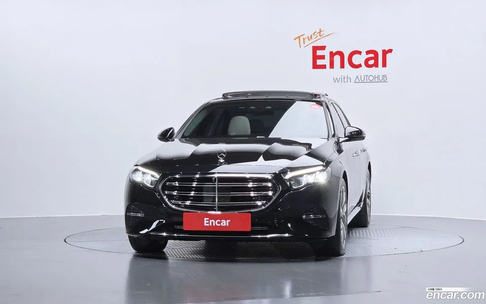 Mercedes-Benz E-Class E220d 4MATIC 2024 — thumbnail 3