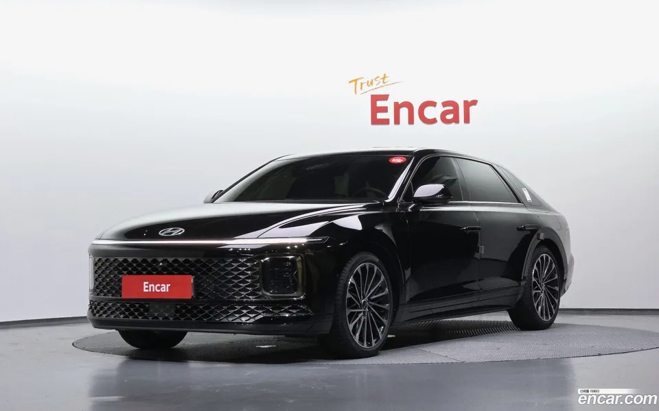 Hyundai Grandeur 2.5 2WD 2023 — photo 1, buy with delivery to Moscow