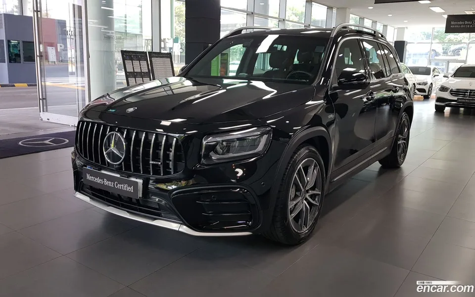 Mercedes-Benz GLB-Class AMG GLB35 4MATIC 2025 — photo 1, buy with delivery to Moscow