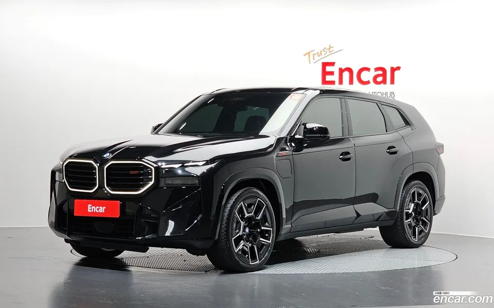 BMW XM 4.4 2025 — photo 1, buy with delivery to Moscow