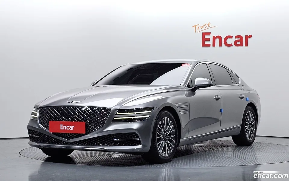 Genesis G80 2.5 AWD 2022 — photo 1, buy with delivery to Moscow